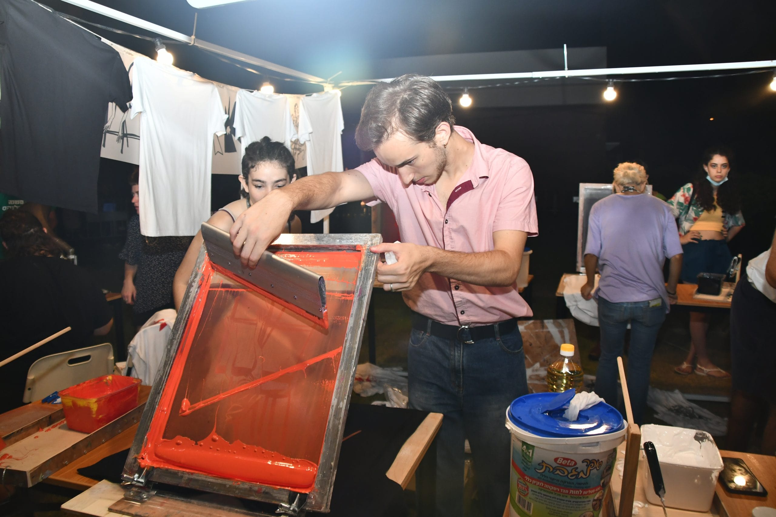 תכניות חינוכיות לילדים ולנוער
